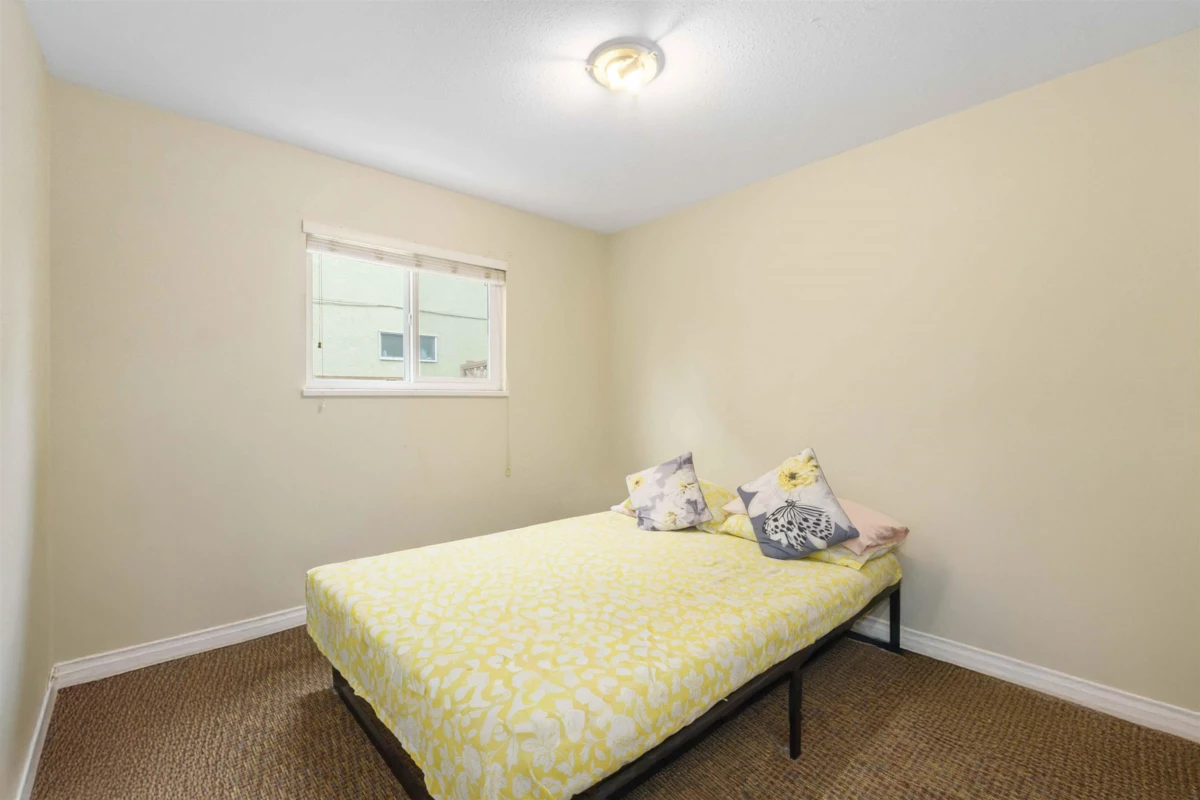 Hot Tub / Spa Photo of 12183 77 Avenue, Surrey, BC