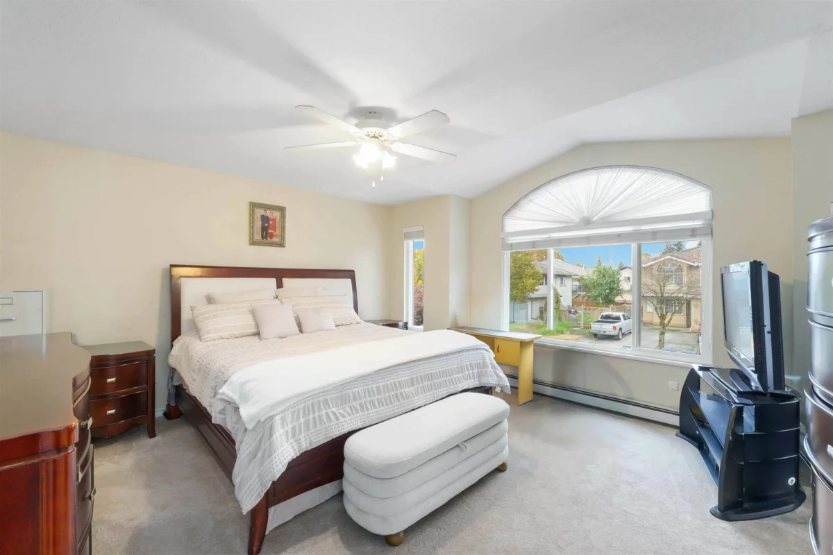 Office / Den Photo of 12183 77 Avenue, Surrey, BC