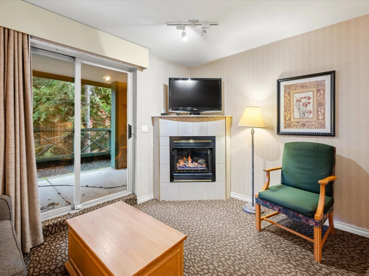 Dining Area Photo of 202 4319 Main Street, Whistler, BC