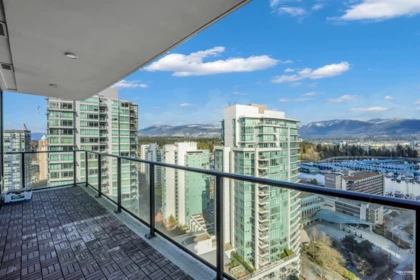 Outdoor Deck Photo of 2001 620 Cardero Street, Vancouver, BC