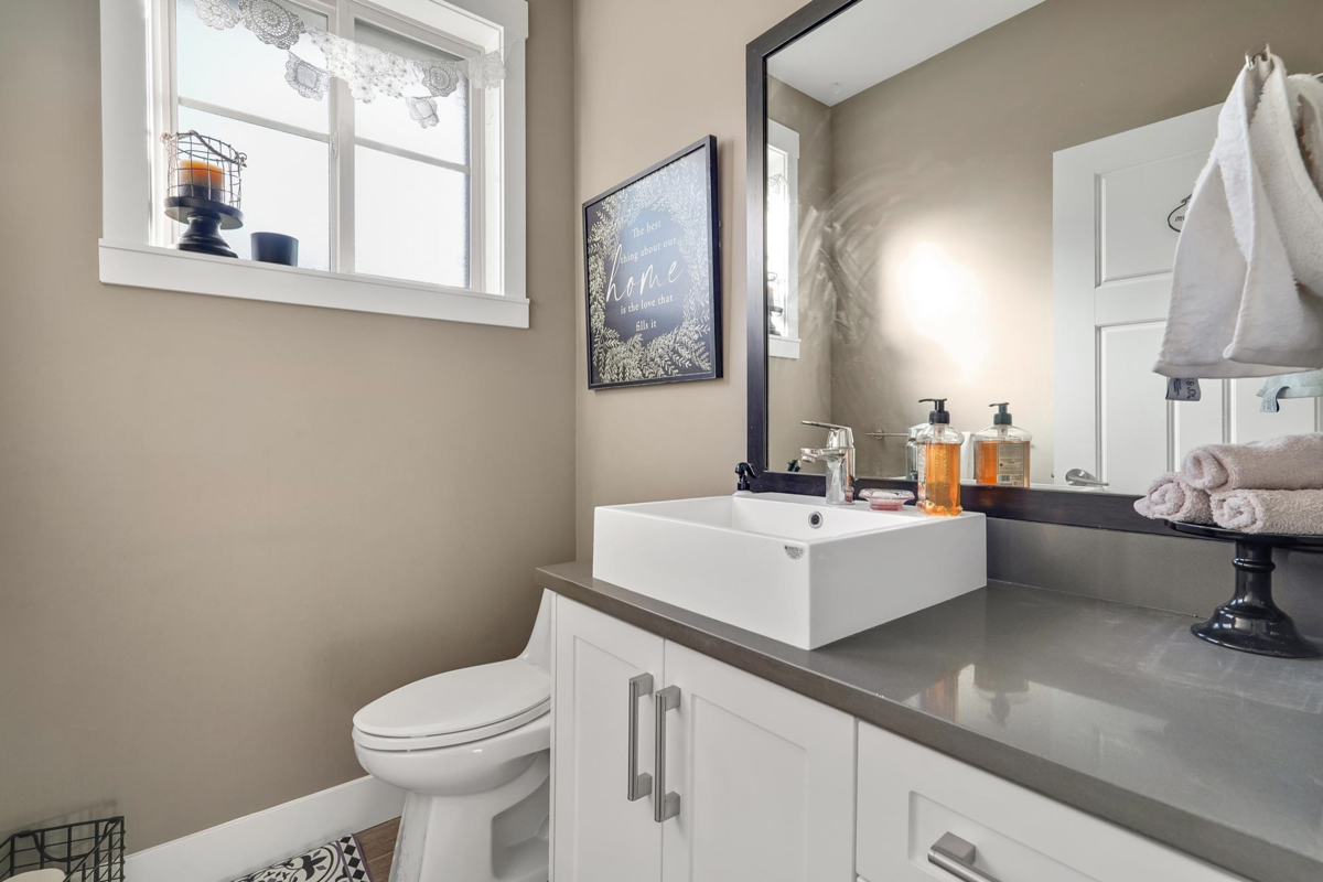 Pantry Photo of 3 3266 147 Street, Surrey, BC