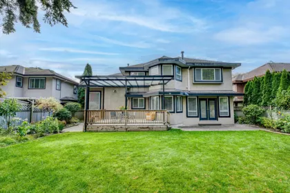 Outdoor Deck Photo of 15643 78a Avenue, Surrey, BC