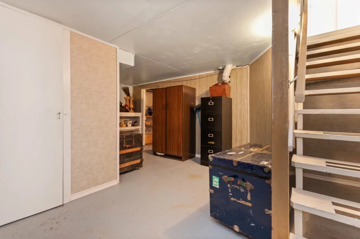 Swimming Pool Photo of 45601 Herron Avenue, Chilliwack, BC