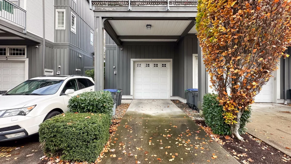 Backyard Photo of 9 18777 68a Avenue, Surrey, BC