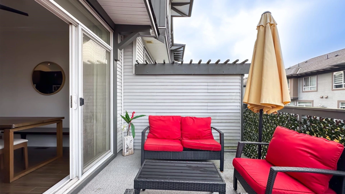 Outdoor Patio Photo of 9 18777 68a Avenue, Surrey, BC
