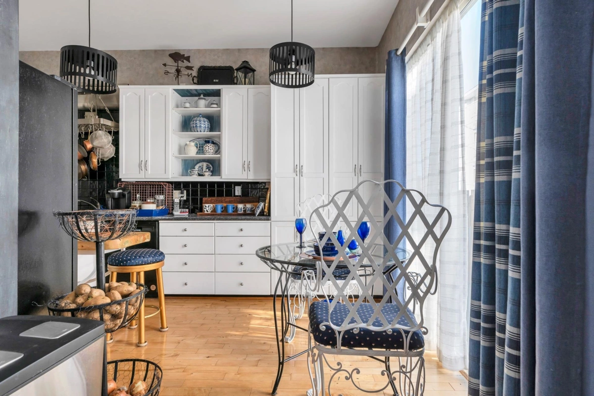 Breakfast Nook Photo of 6 7450 Huron Street, Chilliwack, BC