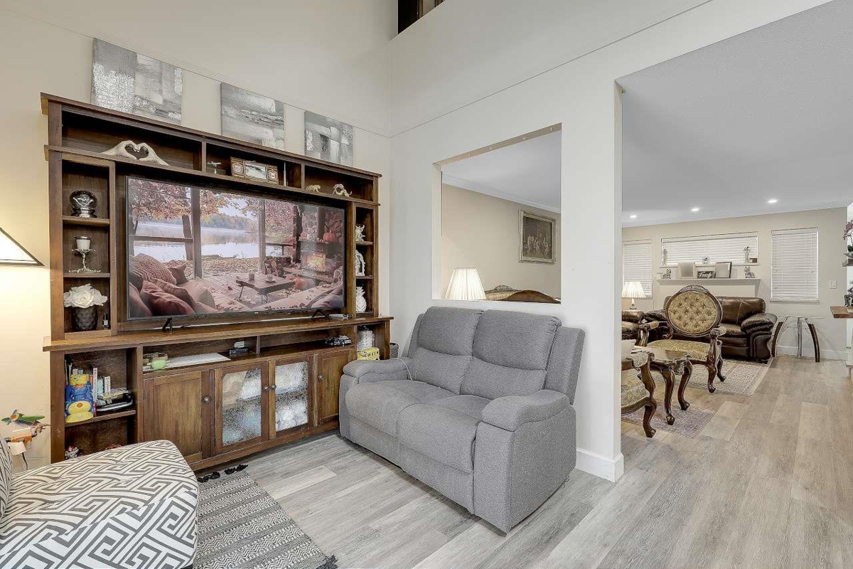 Bedroom 4 Photo of 6 11355 NE 236 Street, Maple Ridge, BC