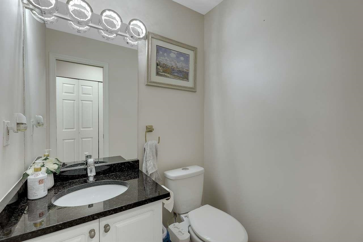 Office / Den Photo of 6 11355 NE 236 Street, Maple Ridge, BC