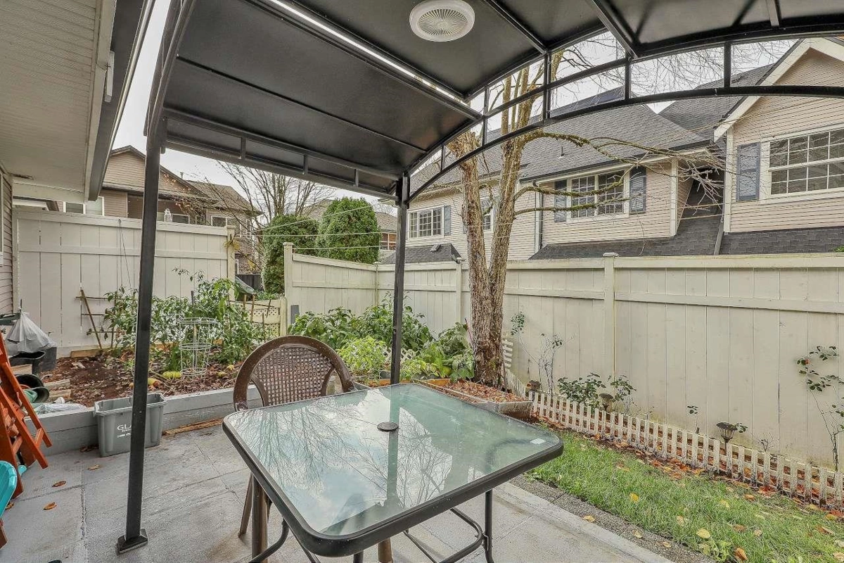 Outdoor Patio Photo of 6 11355 NE 236 Street, Maple Ridge, BC