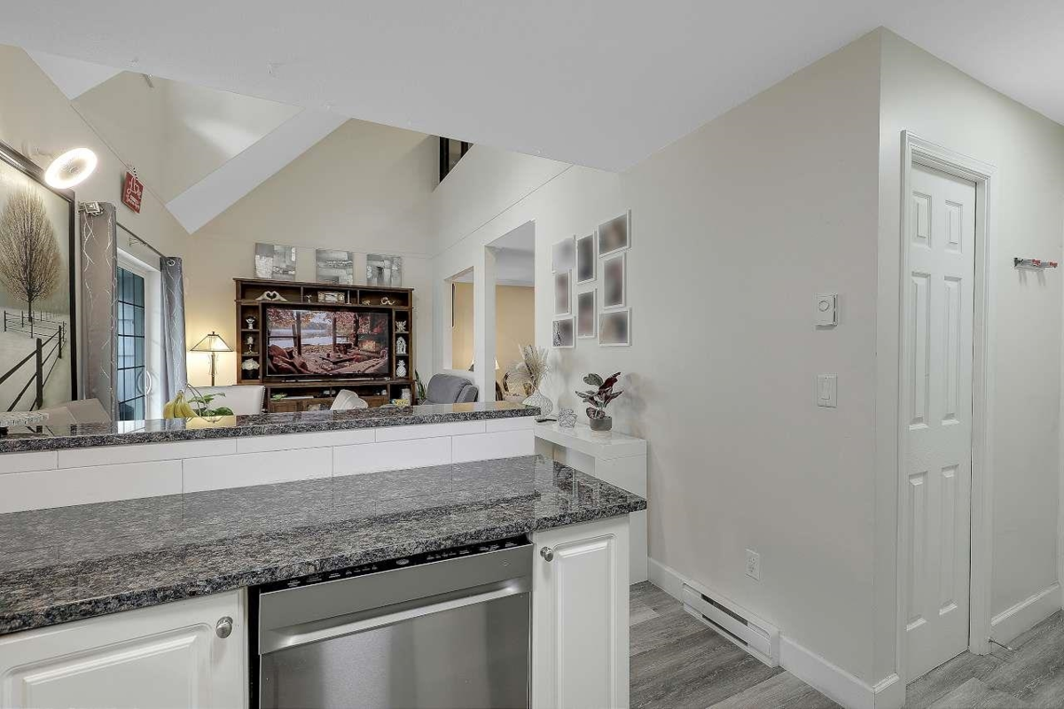 Walk-In Closet Photo of 6 11355 NE 236 Street, Maple Ridge, BC