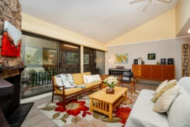 305 720 Eighth Avenue, New Westminster, BC