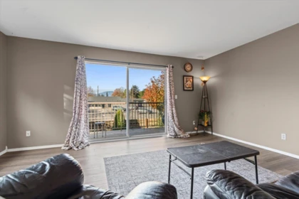 205 45702 Watson Road, Chilliwack, BC, Chilliwack — Apartment/Condo for sale