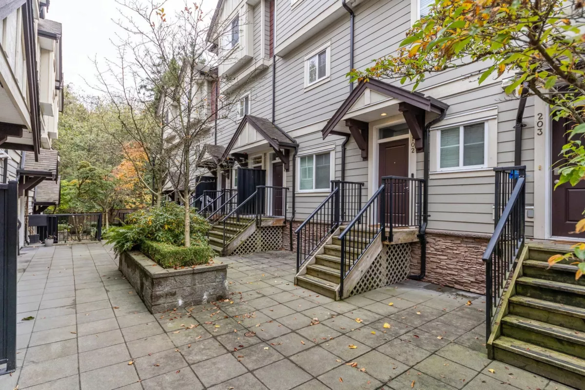 Powder Room Photo of 207 3888 Norfolk Street, Burnaby, BC