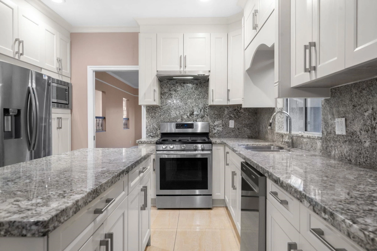 Basement Recreation Room Photo of 10380 Bird Road, Richmond, BC