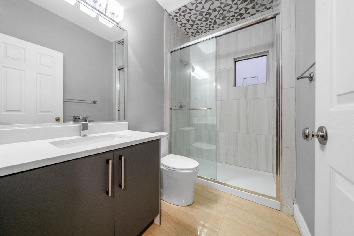 Hot Tub / Spa Photo of 10380 Bird Road, Richmond, BC