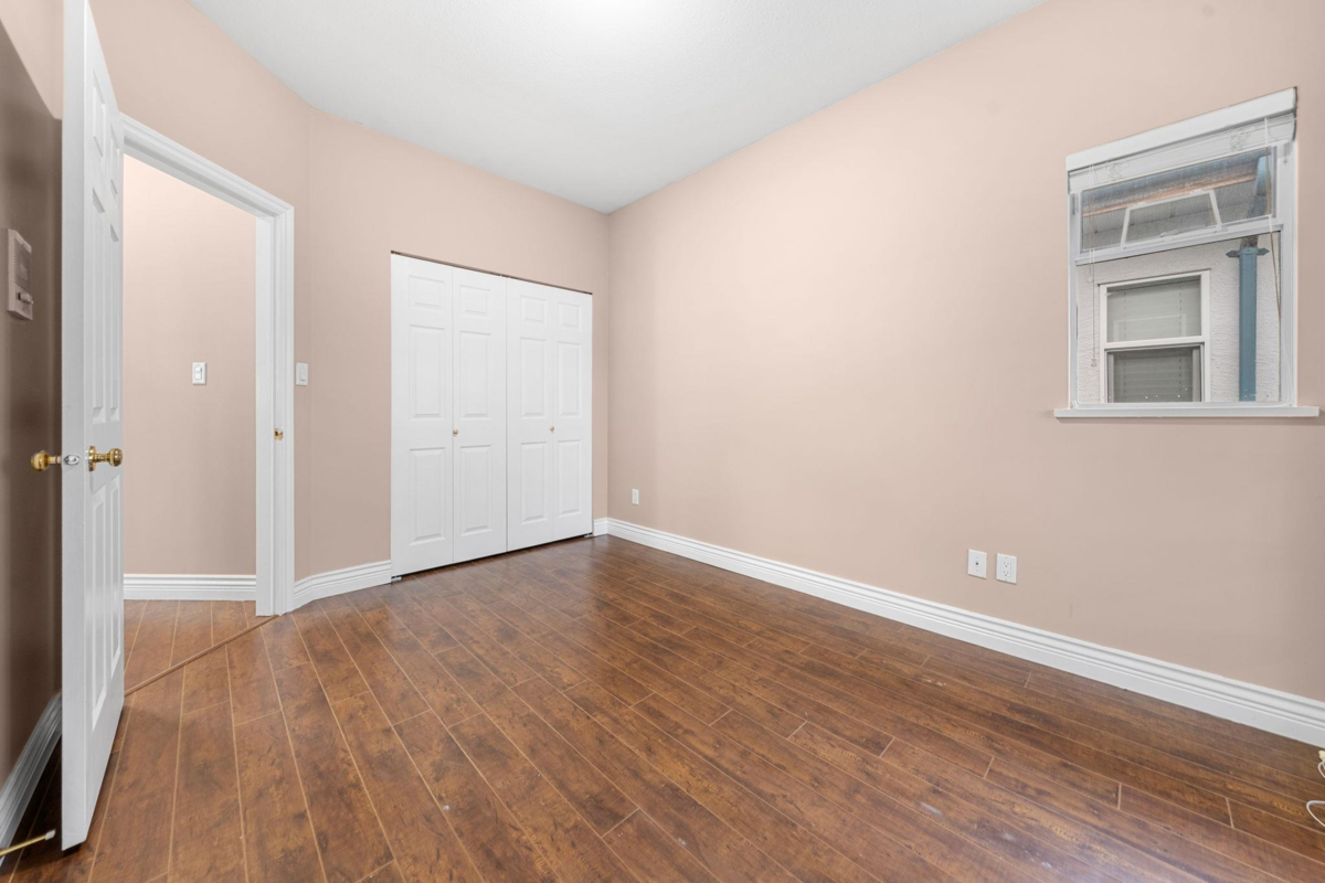 Swimming Pool Photo of 10380 Bird Road, Richmond, BC