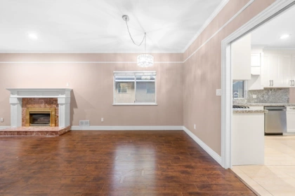 Breakfast Nook Photo of 10380 Bird Road, Richmond, BC