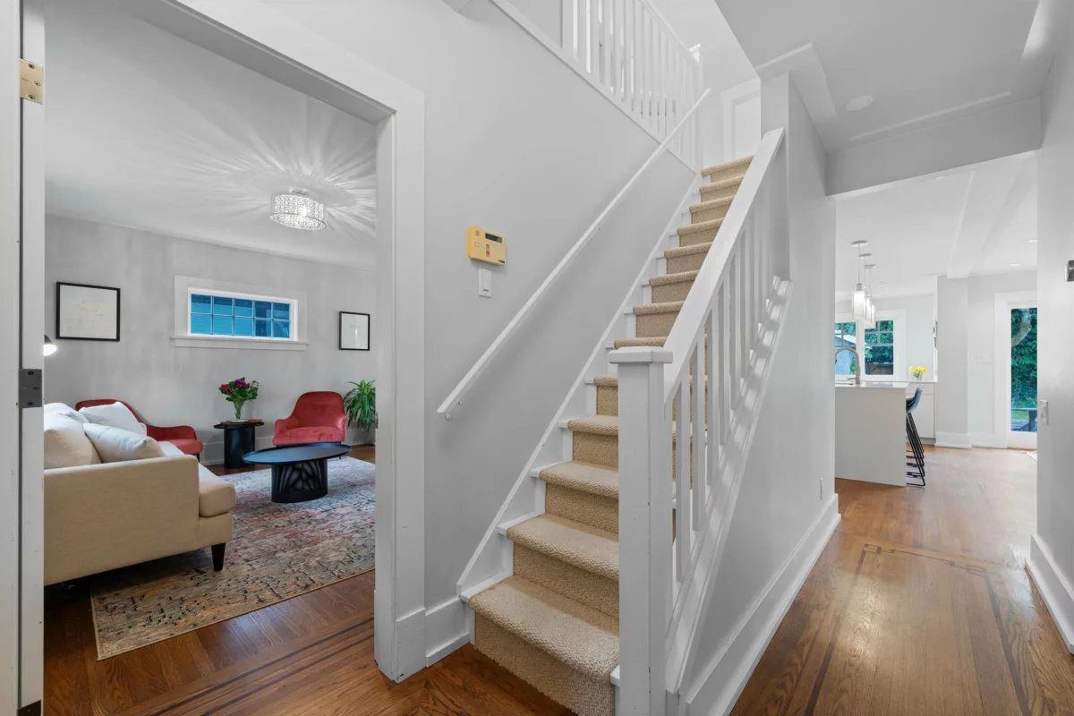 Entry Foyer Photo of 2138 W 21st Avenue, Vancouver, BC