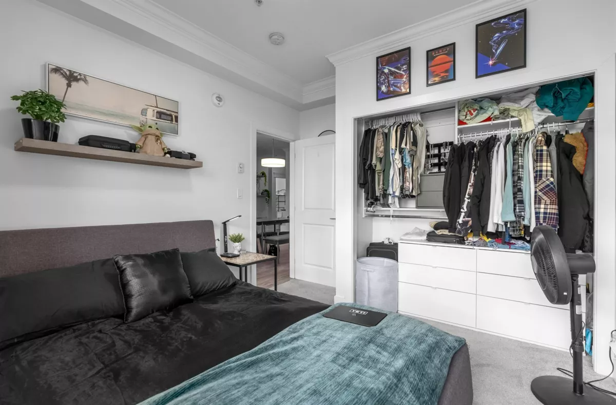 Hallway Photo of 204 2389 Hawthorne Avenue, Port Coquitlam, BC