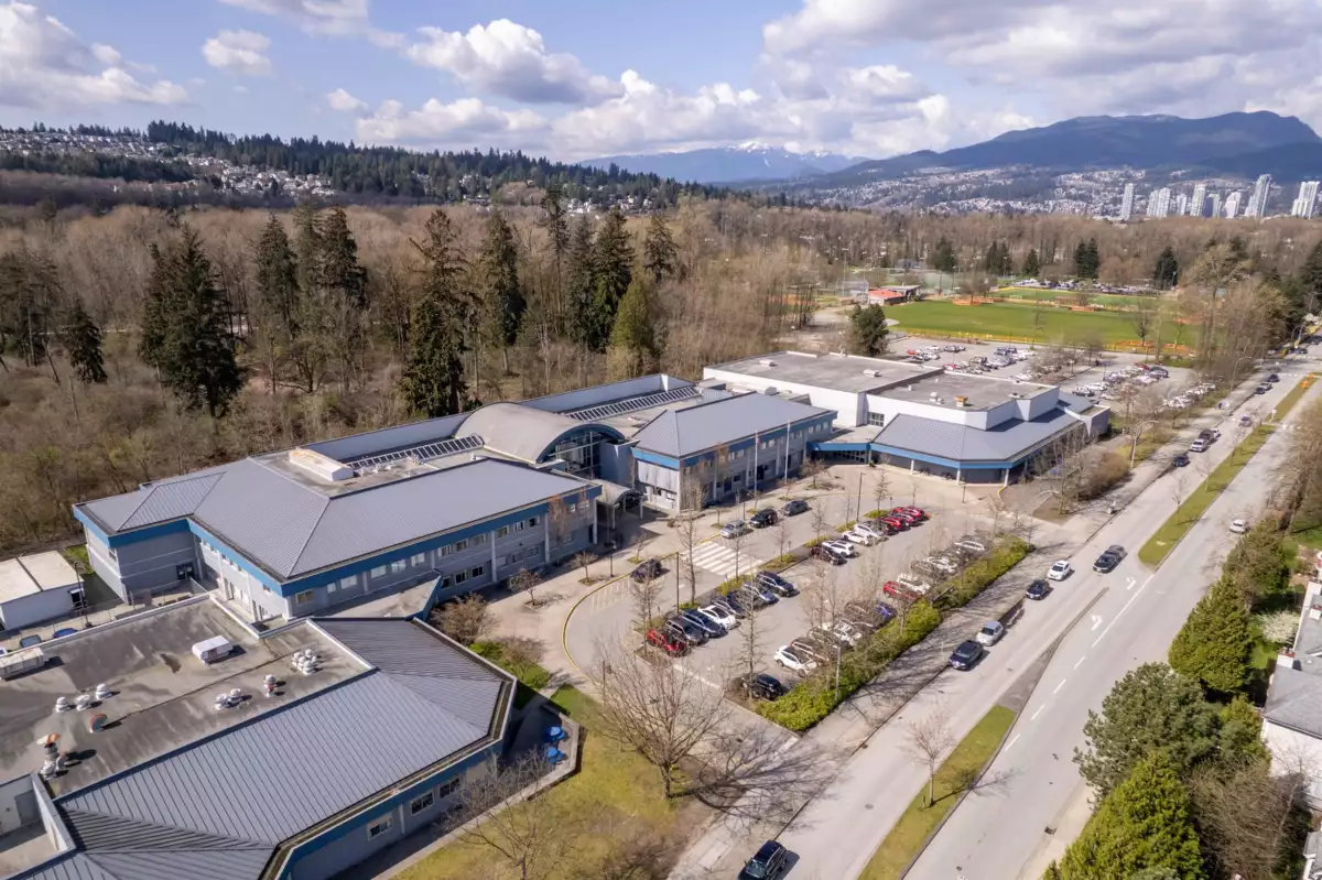 Kitchen Photo of 204 2389 Hawthorne Avenue, Port Coquitlam, BC