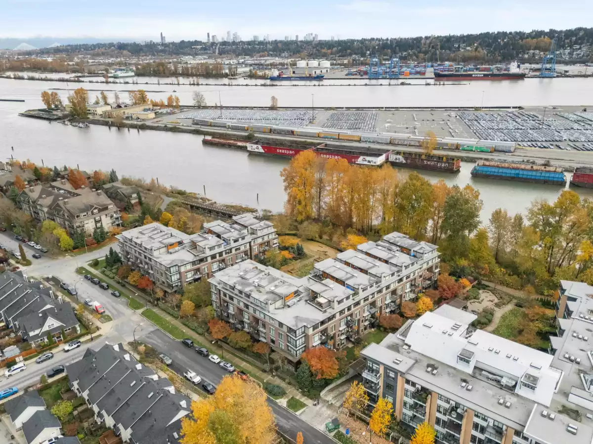 Hot Tub / Spa Photo of 116 262 Salter Street, New Westminster, BC