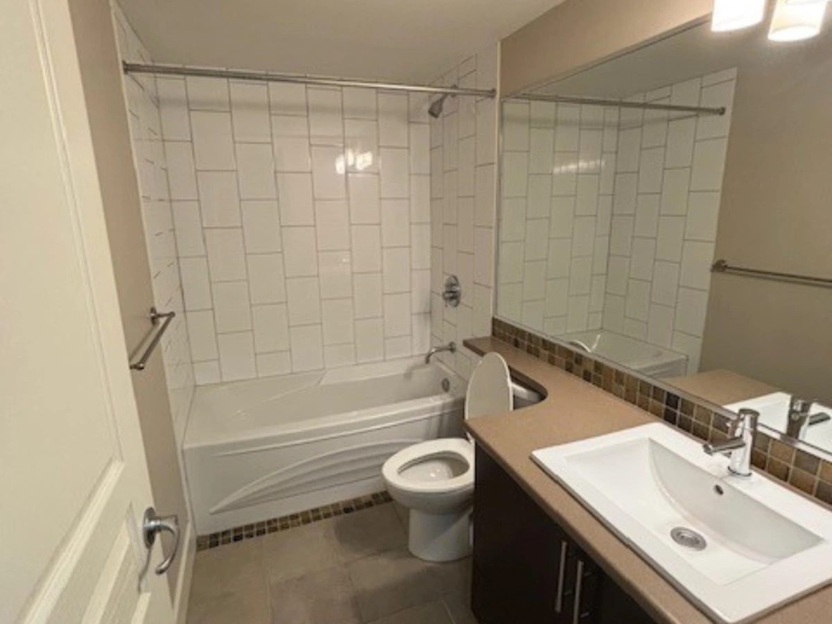 Family Room Photo of 307 12283 224 Street, Maple Ridge, BC