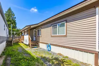 Basement Recreation Room Photo of 21B 26892 Fraser Highway, Langley, BC