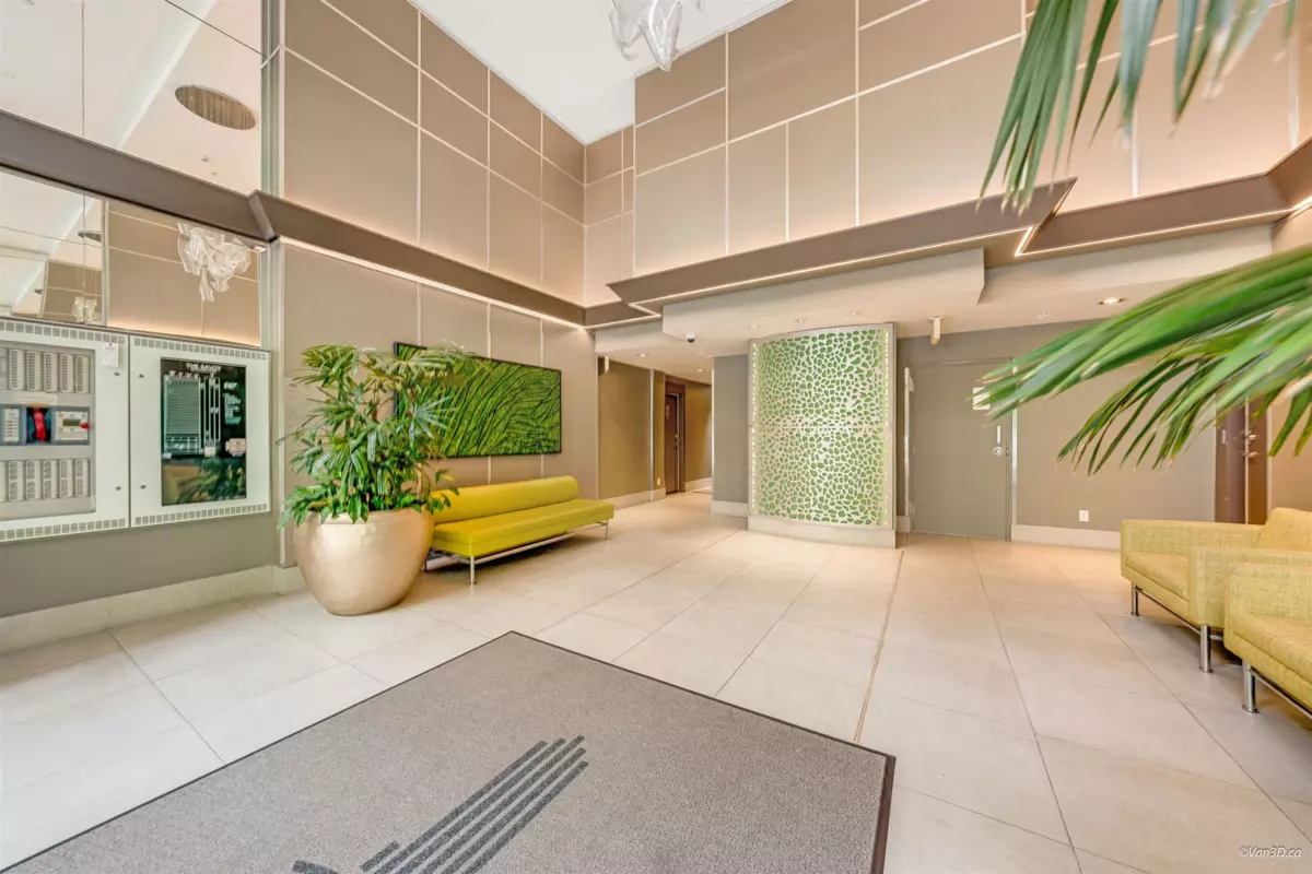 Primary Bathroom Photo of 2104 928 Richards Street, Vancouver, BC