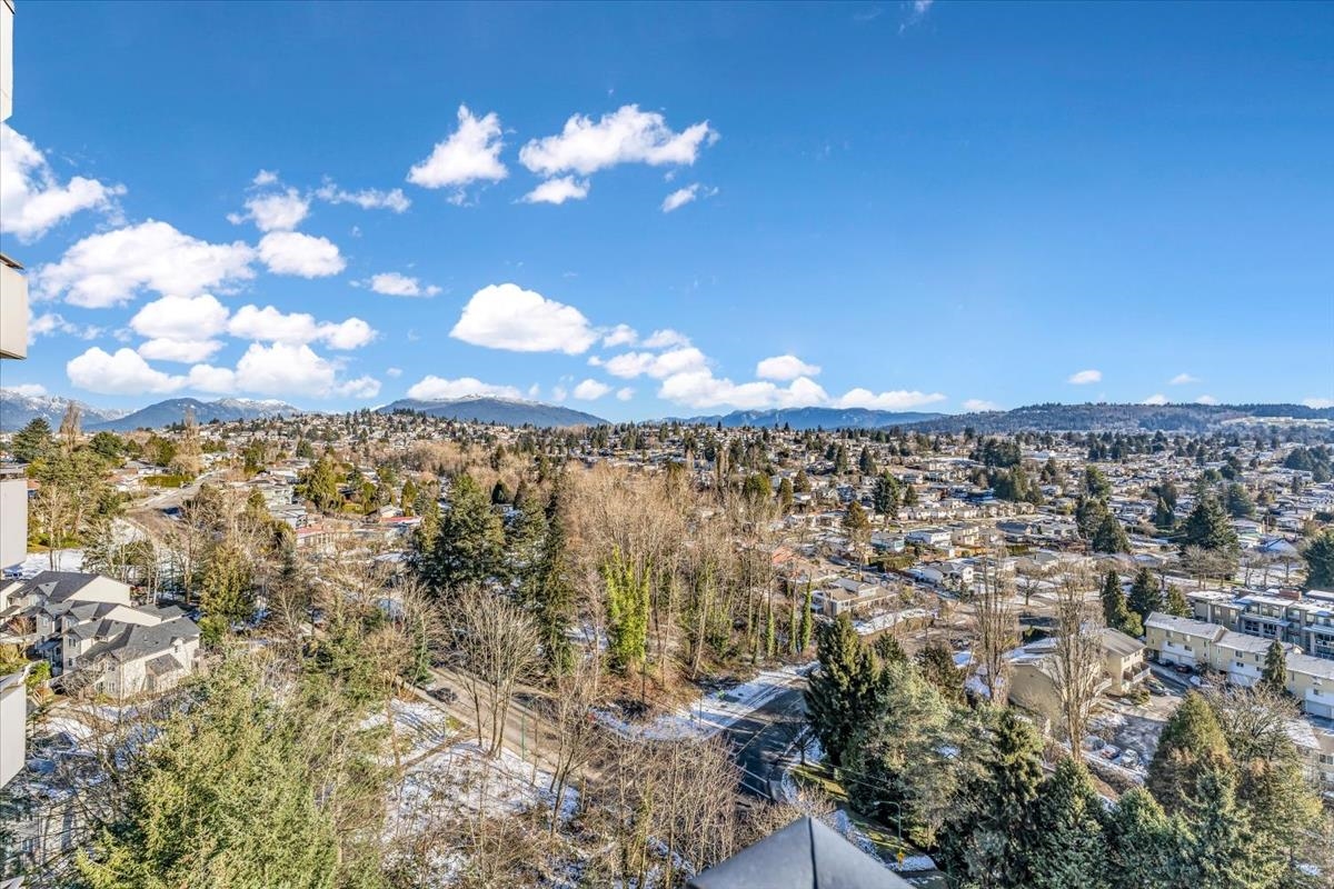 Basement Recreation Room Photo of 1604 2060 Bellwood Avenue, Burnaby, BC