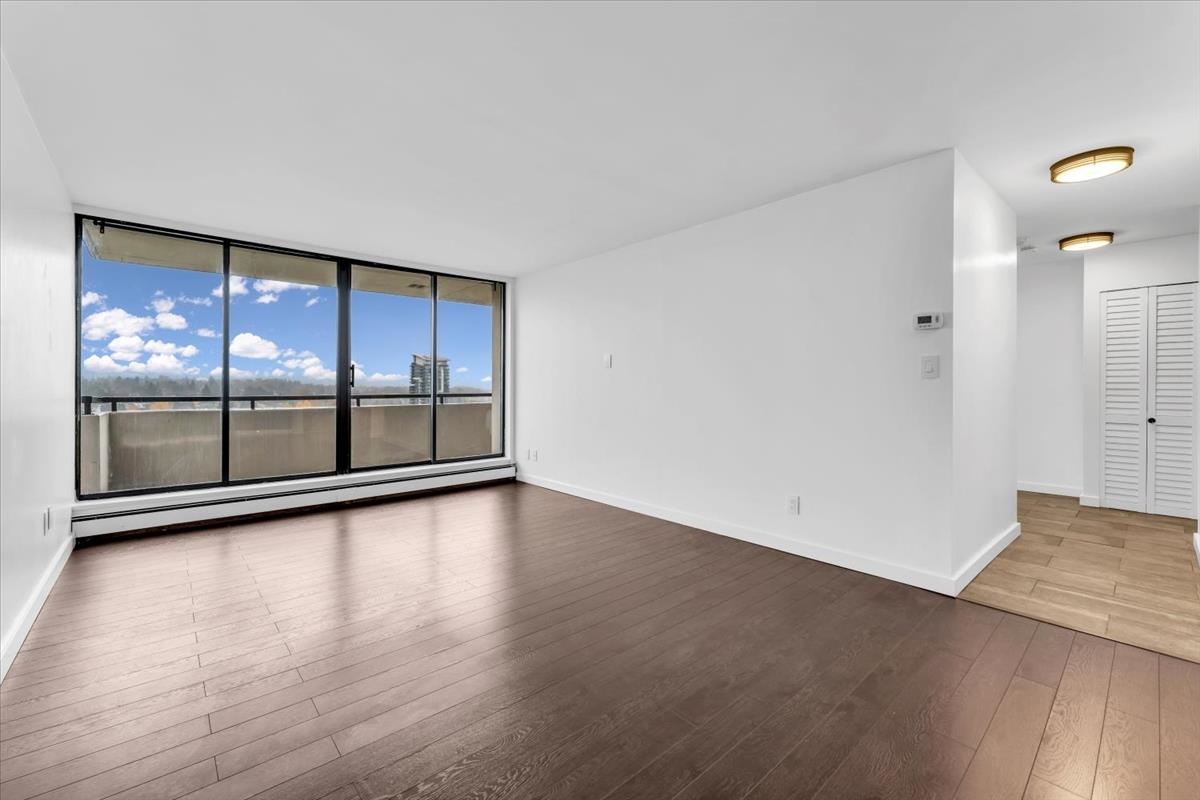 Primary Bedroom Photo of 1604 2060 Bellwood Avenue, Burnaby, BC