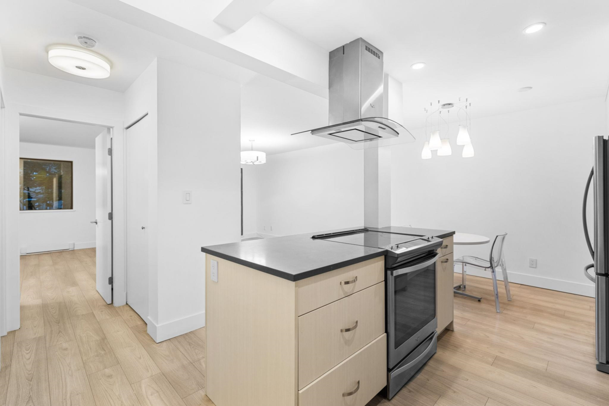 Bedroom 4 Photo of 202 1422 E 3rd Avenue, Vancouver, BC