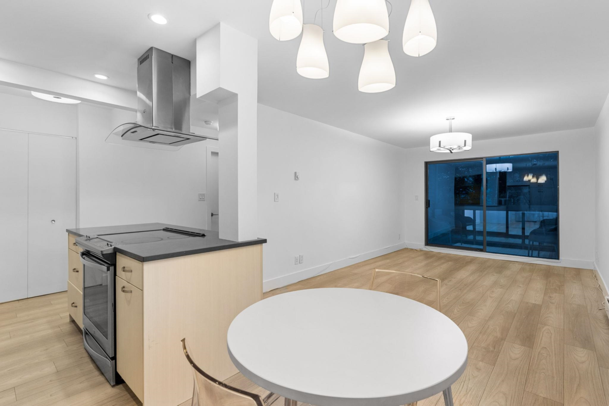 Office / Den Photo of 202 1422 E 3rd Avenue, Vancouver, BC