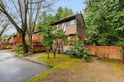 4790 Fernglen Place, Burnaby, BC, Burnaby — Townhouse for sale