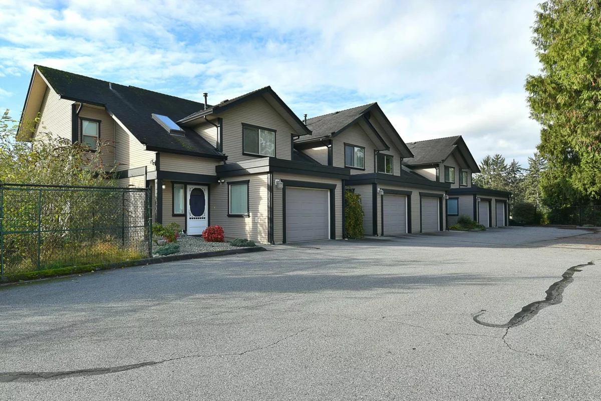 Hallway Photo of 303 5711 Ebbtide Street, Sechelt, BC