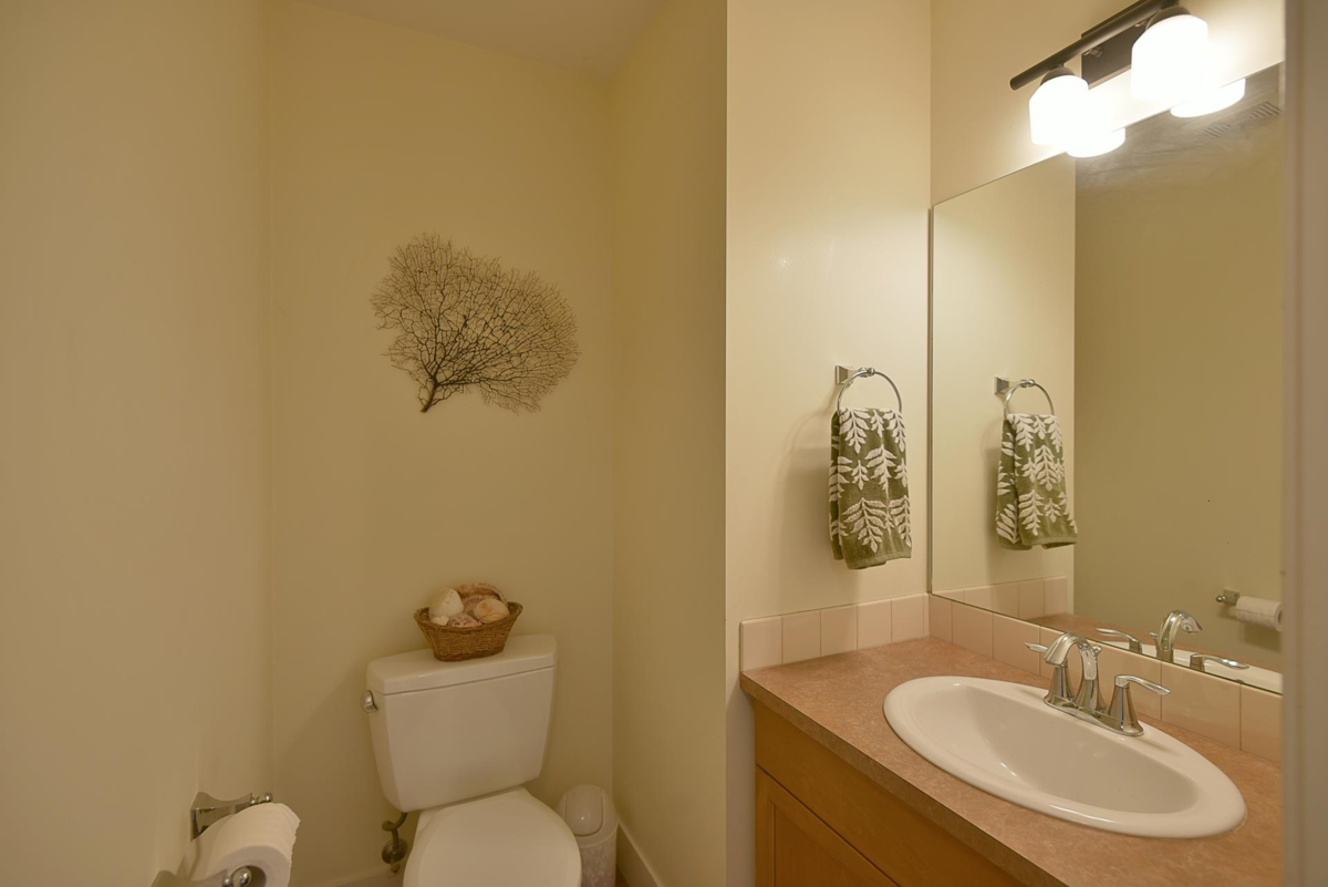 Pantry Photo of 303 5711 Ebbtide Street, Sechelt, BC