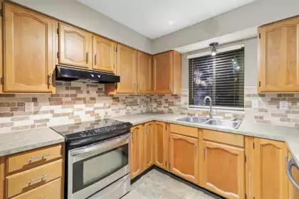 Powder Room Photo of 6245 152a Street, Surrey, BC