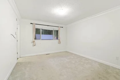 Walk-In Closet Photo of 6245 152a Street, Surrey, BC