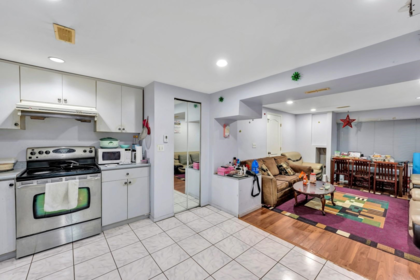 Hot Tub / Spa Photo of 7910 124 Street, Surrey, BC