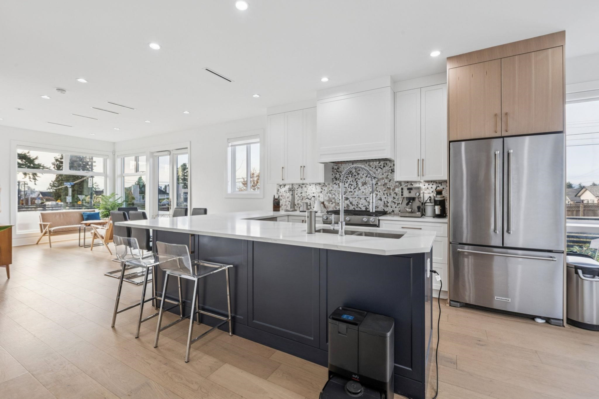 Bedroom 2 Photo of 366 W Keith Road, North Vancouver, BC