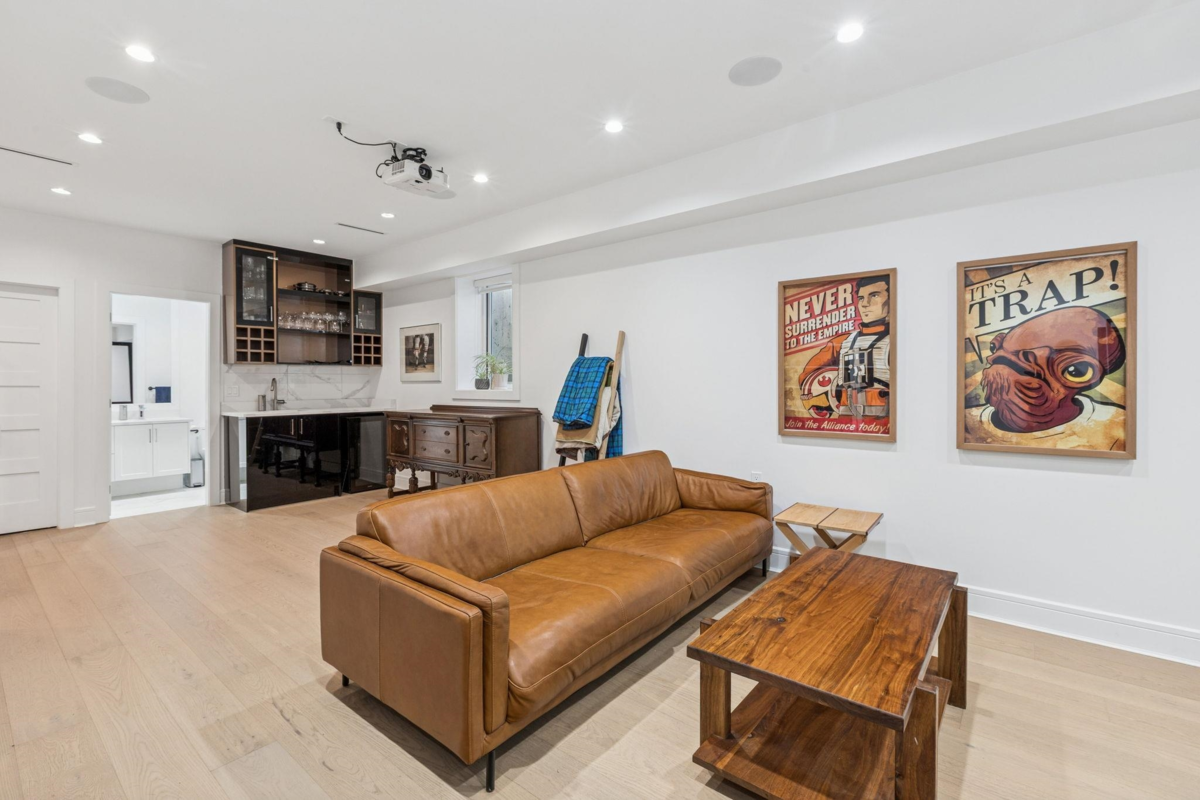 Powder Room Photo of 366 W Keith Road, North Vancouver, BC