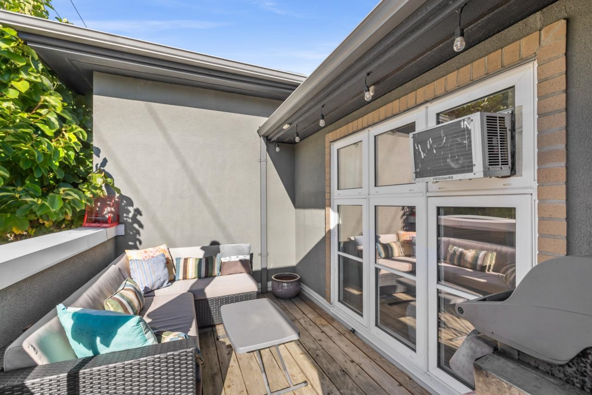 Mudroom Photo of 6 2880 W 33rd Avenue, Vancouver, BC