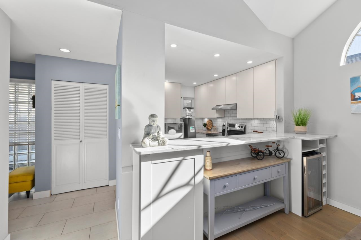 Primary Bedroom Photo of 6 2880 W 33rd Avenue, Vancouver, BC