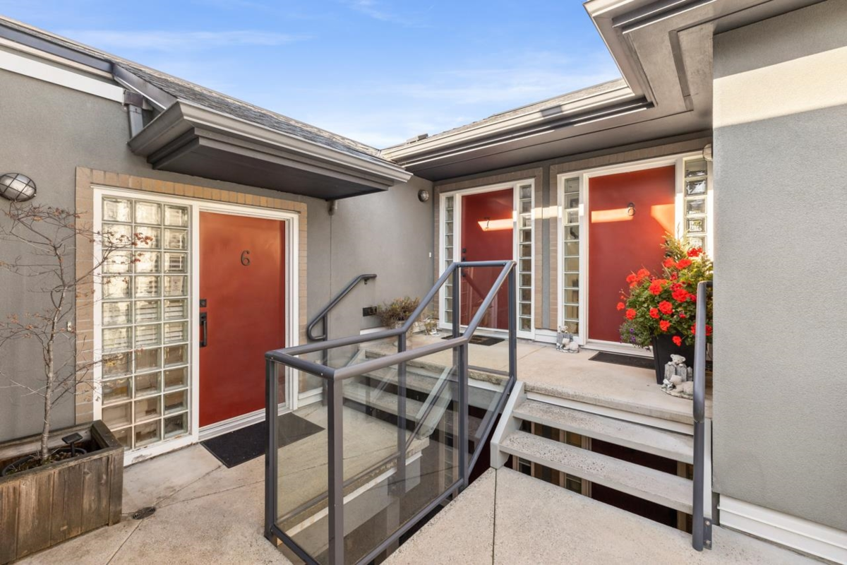 Staircase Photo of 6 2880 W 33rd Avenue, Vancouver, BC