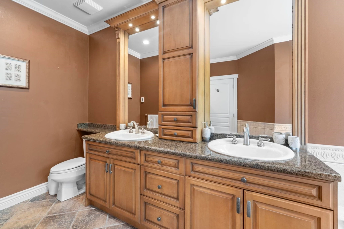 Front Yard Photo of 3918 156b Street, Surrey, BC