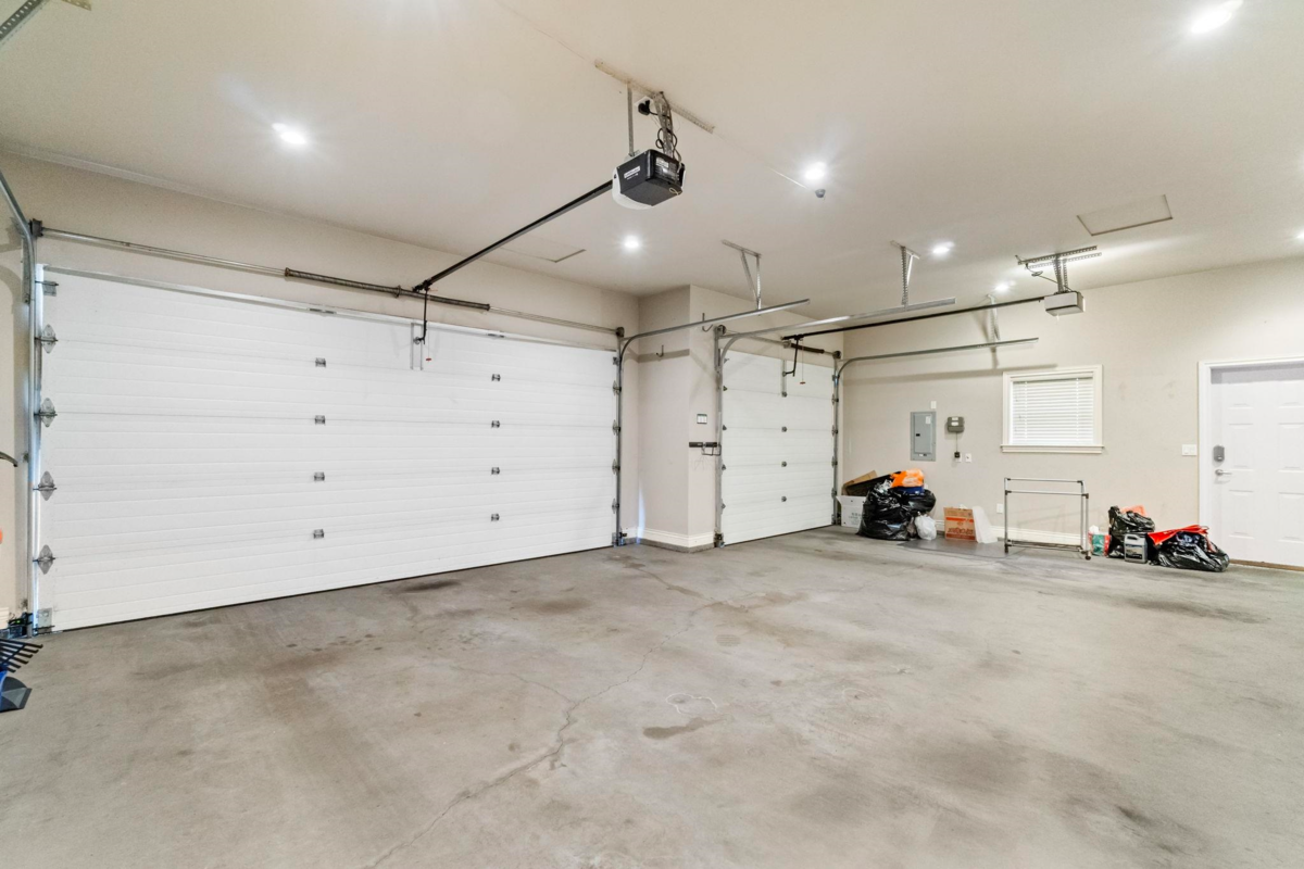 Neighborhood Park Photo Near 3918 156b Street, Surrey, BC