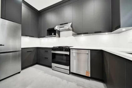 Laundry Room Photo of 14169 75a Avenue, Surrey, BC