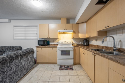 Hallway Photo of 3237 Atwater Crescent, Abbotsford, BC