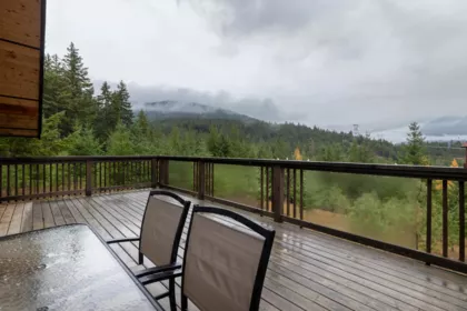 Mudroom Photo of 3492 Blackwater Road, D'Arcy, BC