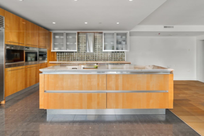 Loft / Bonus Room Photo of 2101 1169 W Cordova Street, Vancouver, BC