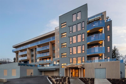 202 33160 Plaxton Crescent, Abbotsford, BC, Abbotsford West — 2 bed apartment/condo for sale